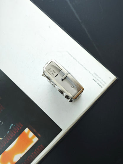 Used Canon IXY Digital 700 Digital Camera [No charger]