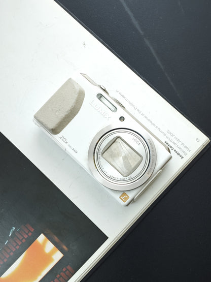 Used Panasonic Lumix DMC-TZ40 white Digital Camera [JPN only, No charger]
