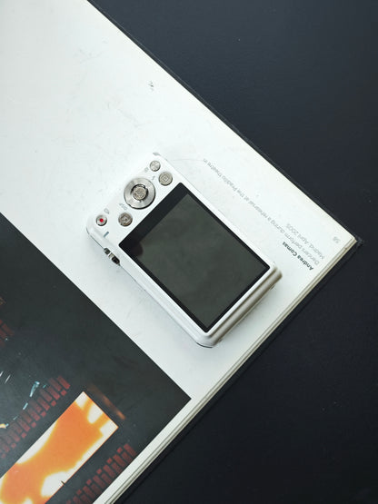 Used Casio EXILIM EX-ZS26 white Digital Camera [No charger]
