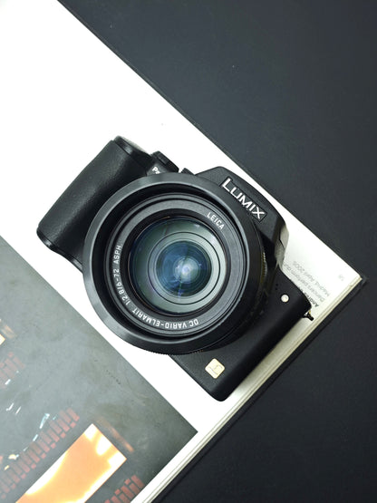 Used Panasonic Lumix DMC-FZ20 Digital Camera [No charger]
