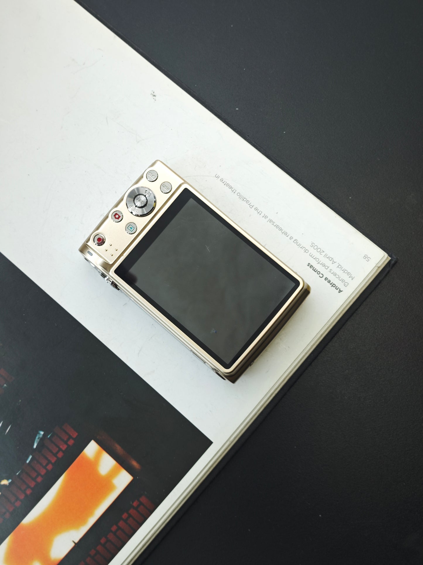 Used Casio EXILIM EX-Z500 Digital Camera [No charger]