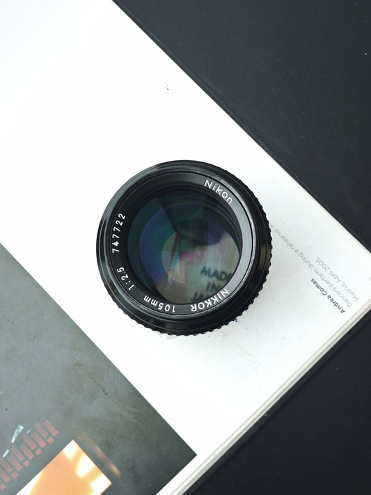 Nikon Nikkor 105mm F2.5 Ai