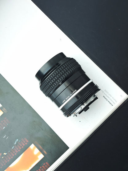 Nikon Nikkor 105mm F2.5 Ai