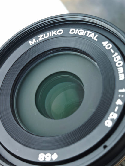 Used Olympus PEN E-PL1s with Double Zoom Kit Digital Camera