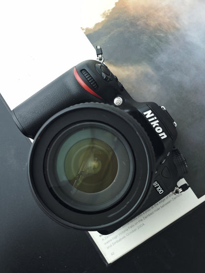 Used Nikon D7100 with DX AF-S 18-105mm F3.5-5.6 G ED [No charger]