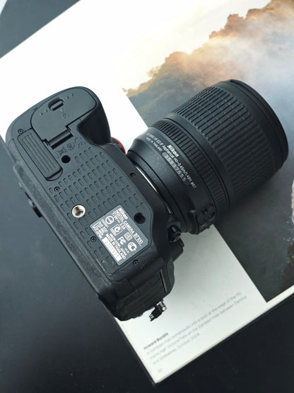 Used Nikon D7100 with DX AF-S 18-105mm F3.5-5.6 G ED [No charger]