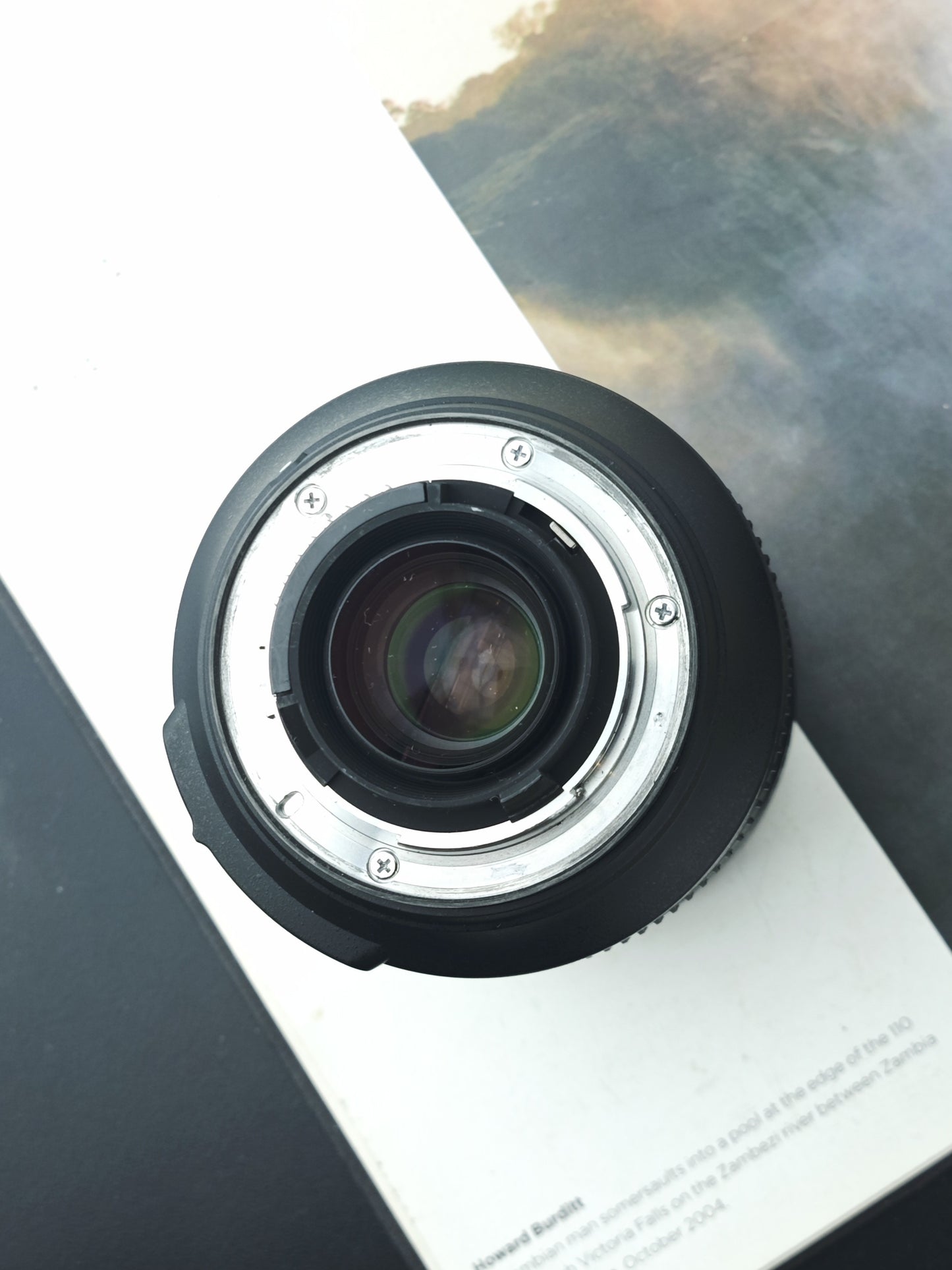 Nikon ED AF-S Nikkor 28-300mm F3.5-5.6 G VR