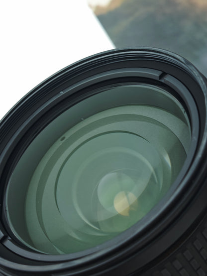 Nikon AF-S  DX Nikkor 18-200mm F3.5-5.6 G ED VR II