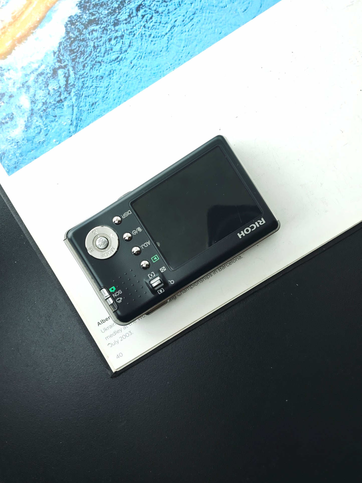 Used Ricoh Caplio R5 black Digital Camera [with box]