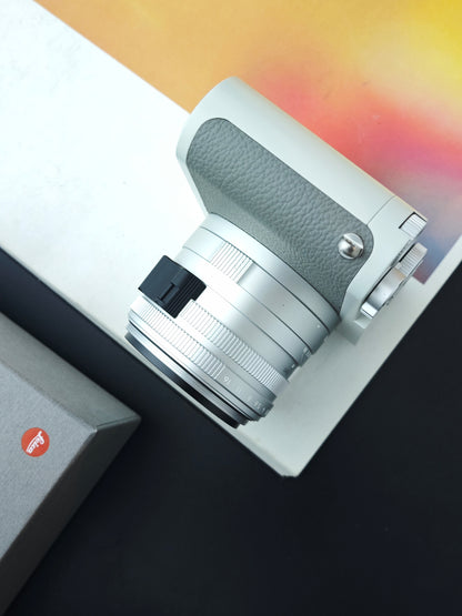 Used Leica Q2 "Ghost" by Hodinkee Digital Camera [with box]