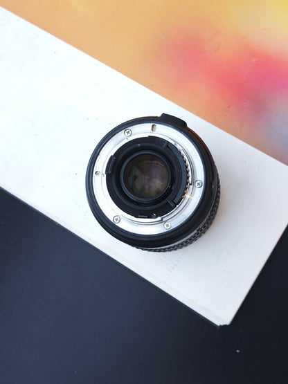 Nikon AF-S Nikkor 18-70mm F3.5-4.5 G ED #2888582