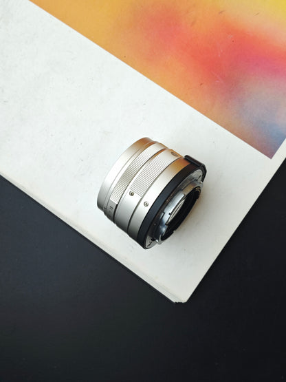 Carl Zeiss Planar 45mm F2 T* #7675180