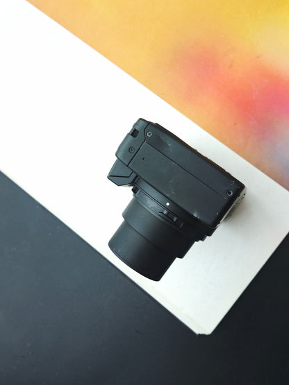 Used Ricoh Caplio GX100 Digital Camera [+HA-2, No charger]