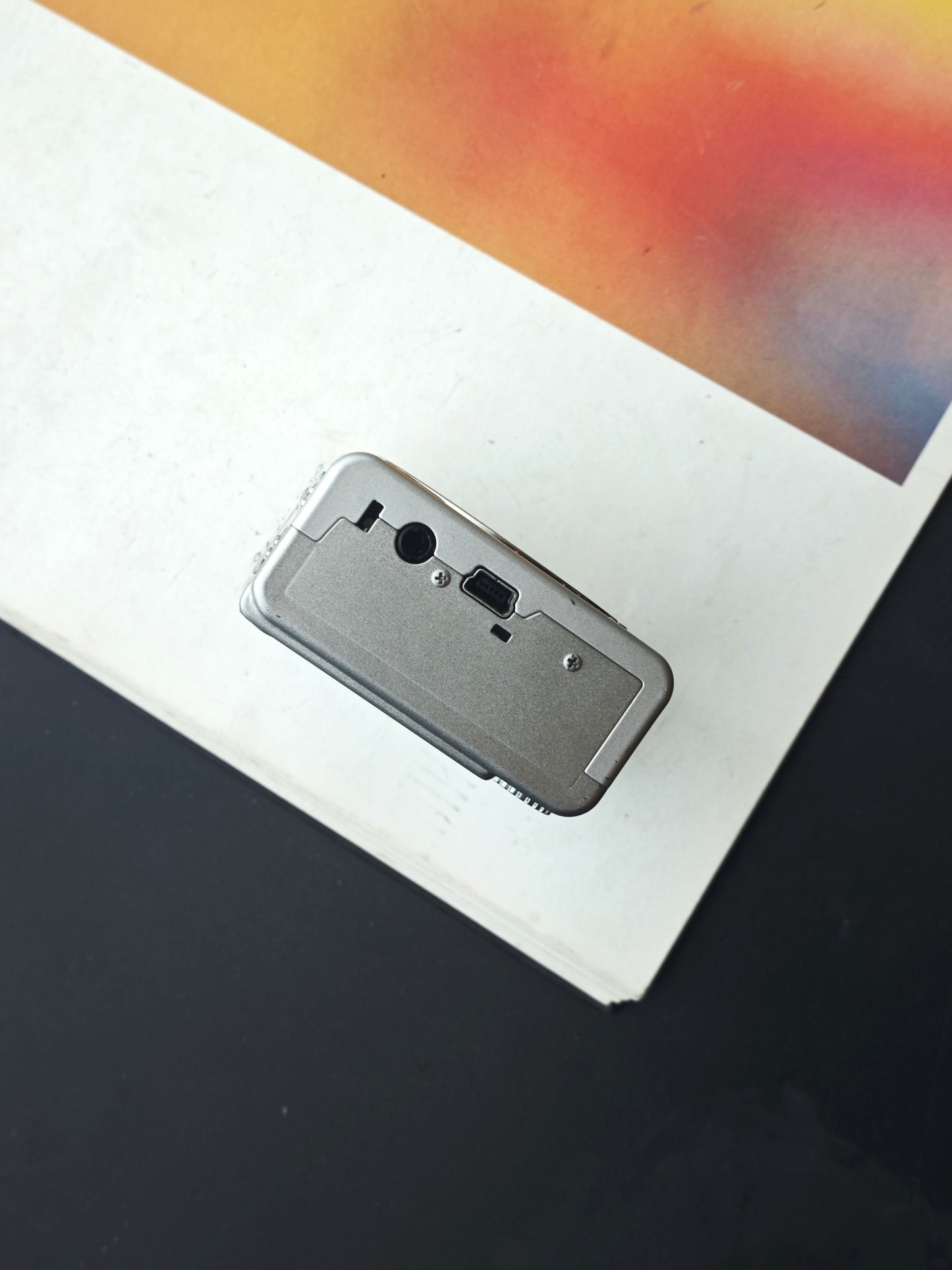 Used Canon IXY Digital 400 Digital Camera [No charger]