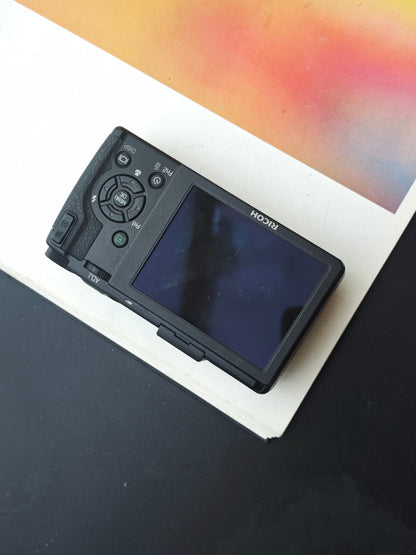 *READ* Used Ricoh GR Digital III Digital Camera [No charger]