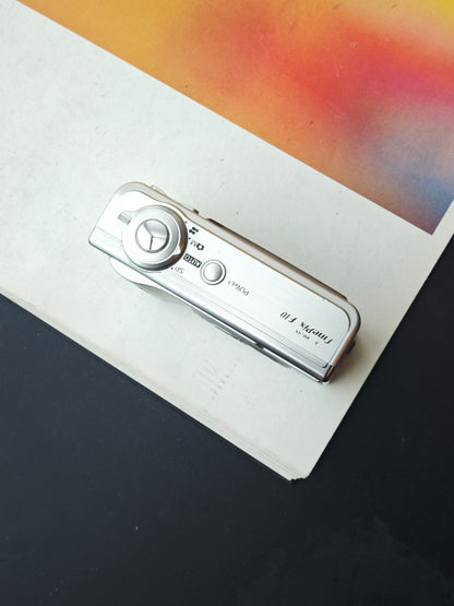 Used Fujifilm Finepix F10 Digital Camera [No charger]