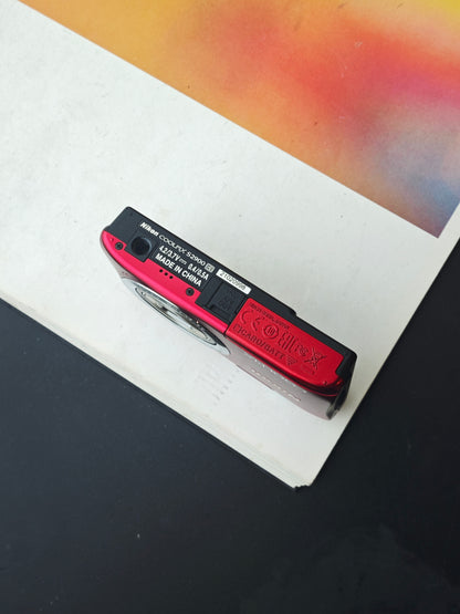 Used Nikon Coolpix S2900 red Digital Camera [No charger]