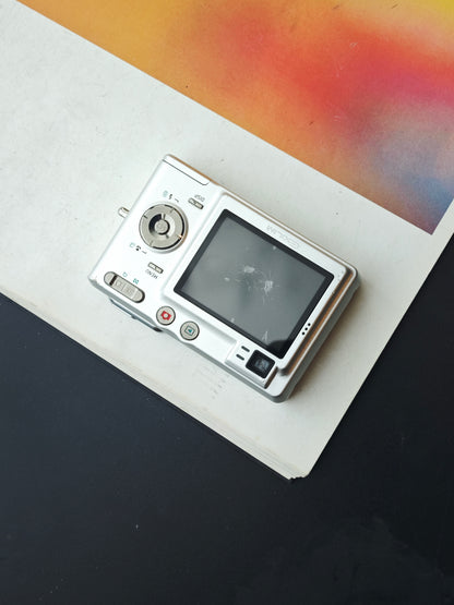 *READ* Used Casio EXILIM EX-Z30 Digital Camera