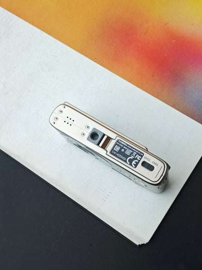 Used Casio EXILIM EX-Z100 Digital Camera