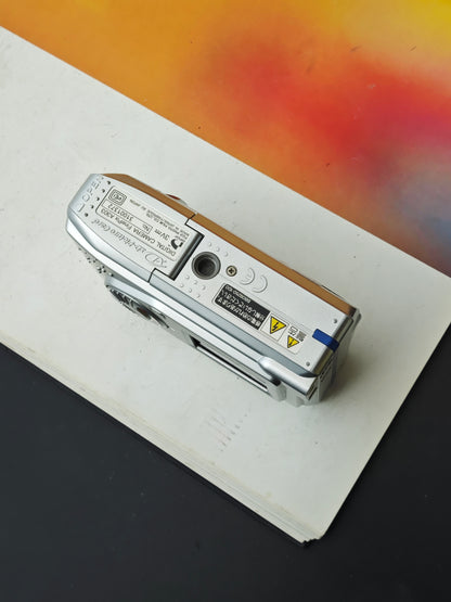 Used Fujifilm FinePix A303 Digital Camera [JPN only, with box]