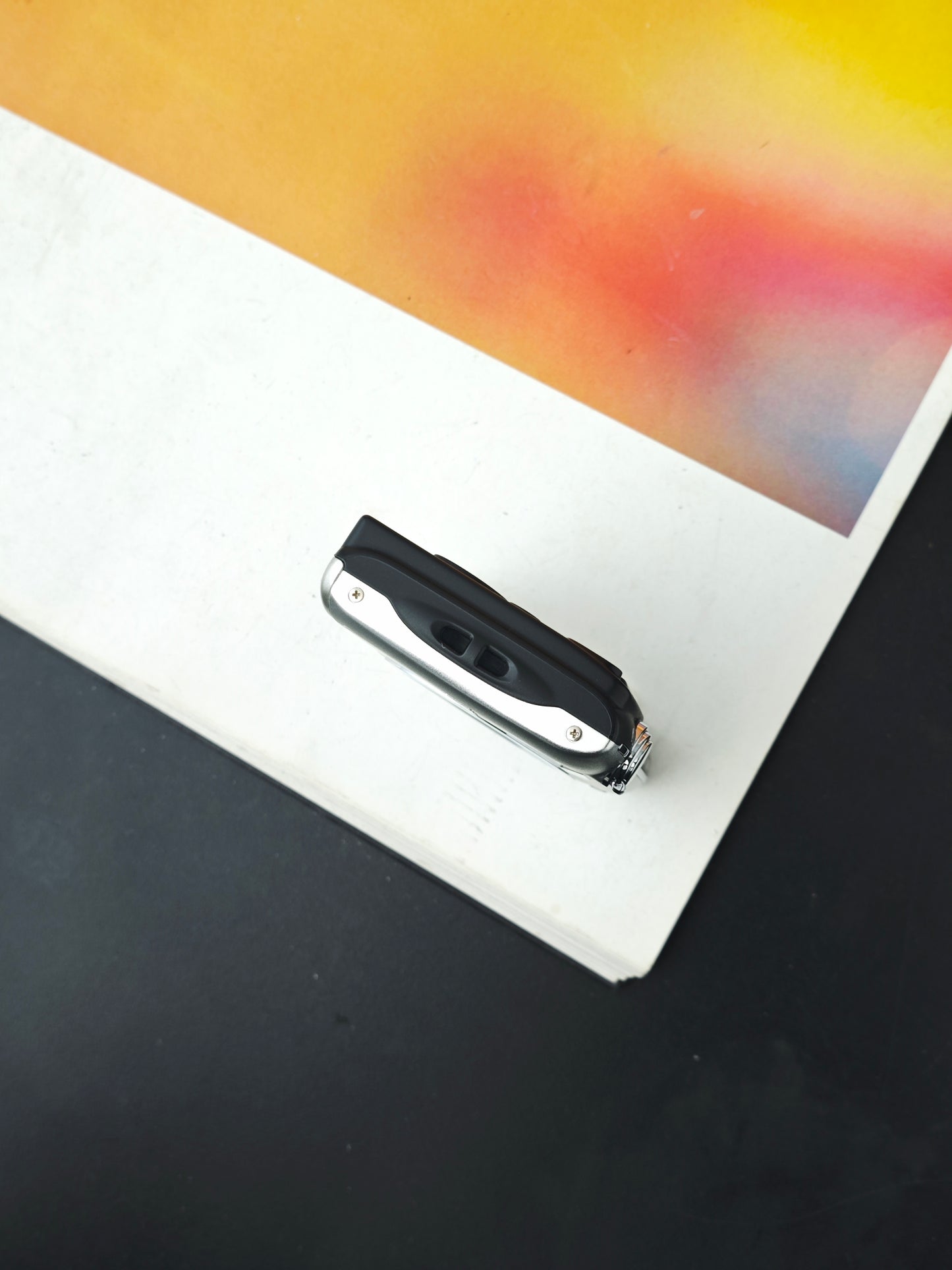 Used Nikon Coolpix A100 silver Digital Camera [No charger]