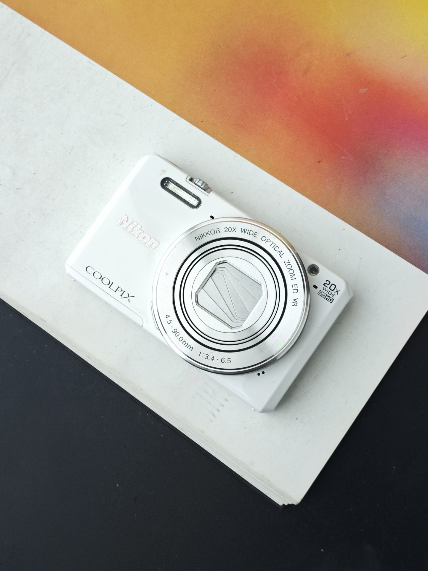 Used Nikon Coolpix S7000 white Digital Camera [No charger]