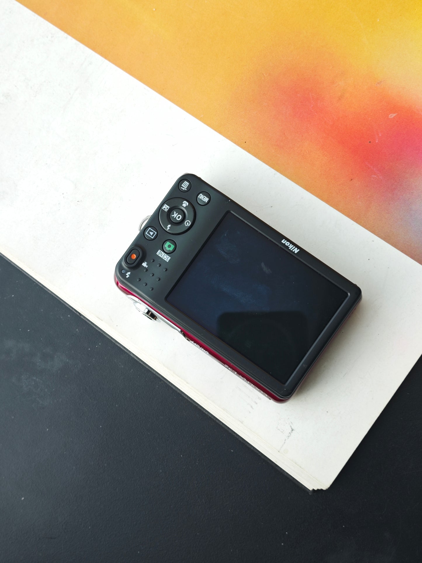 Used Nikon Coolpix L32 red Digital Camera [with box]