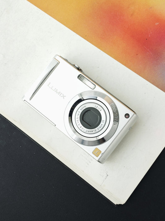 Used Panasonic Lumix DMC-FS3 Digital Camera [JPN only, No charger]