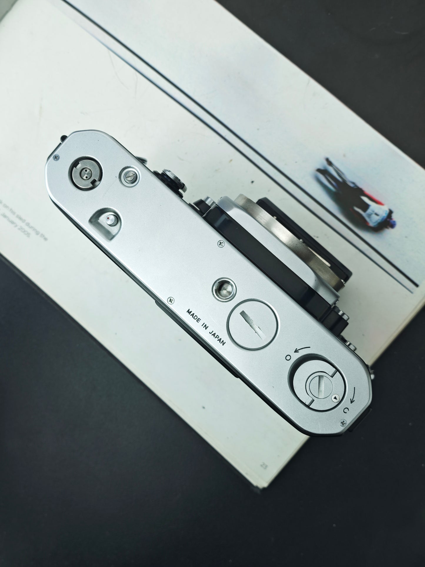 *READ* Nikon F2 silver body #7668298