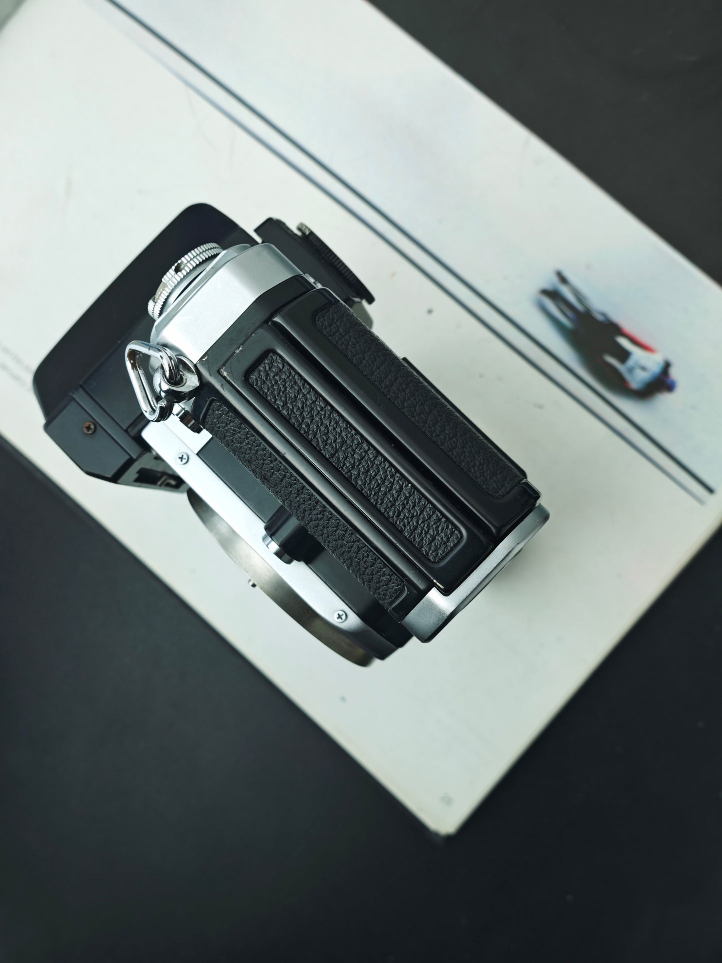 *READ* Nikon F2 silver body #7668298