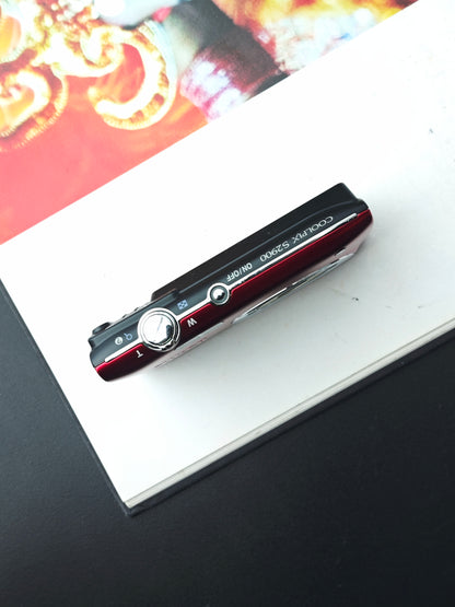 Used Nikon Coolpix S2900 red Digital Camera [No charger]