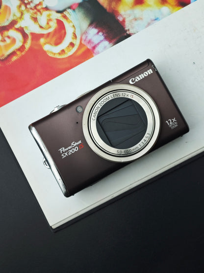 Used Canon PowerShot SX200 IS Digital Camera [No charger]