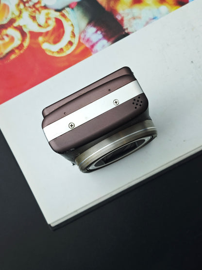 Used Canon PowerShot SX200 IS Digital Camera [No charger]