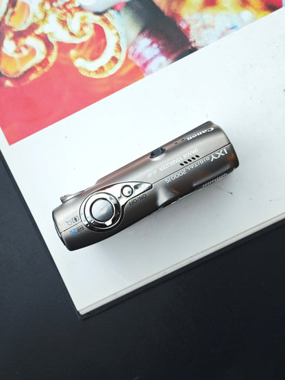 Used Canon IXY Digital 2000 IS Digital Camera
