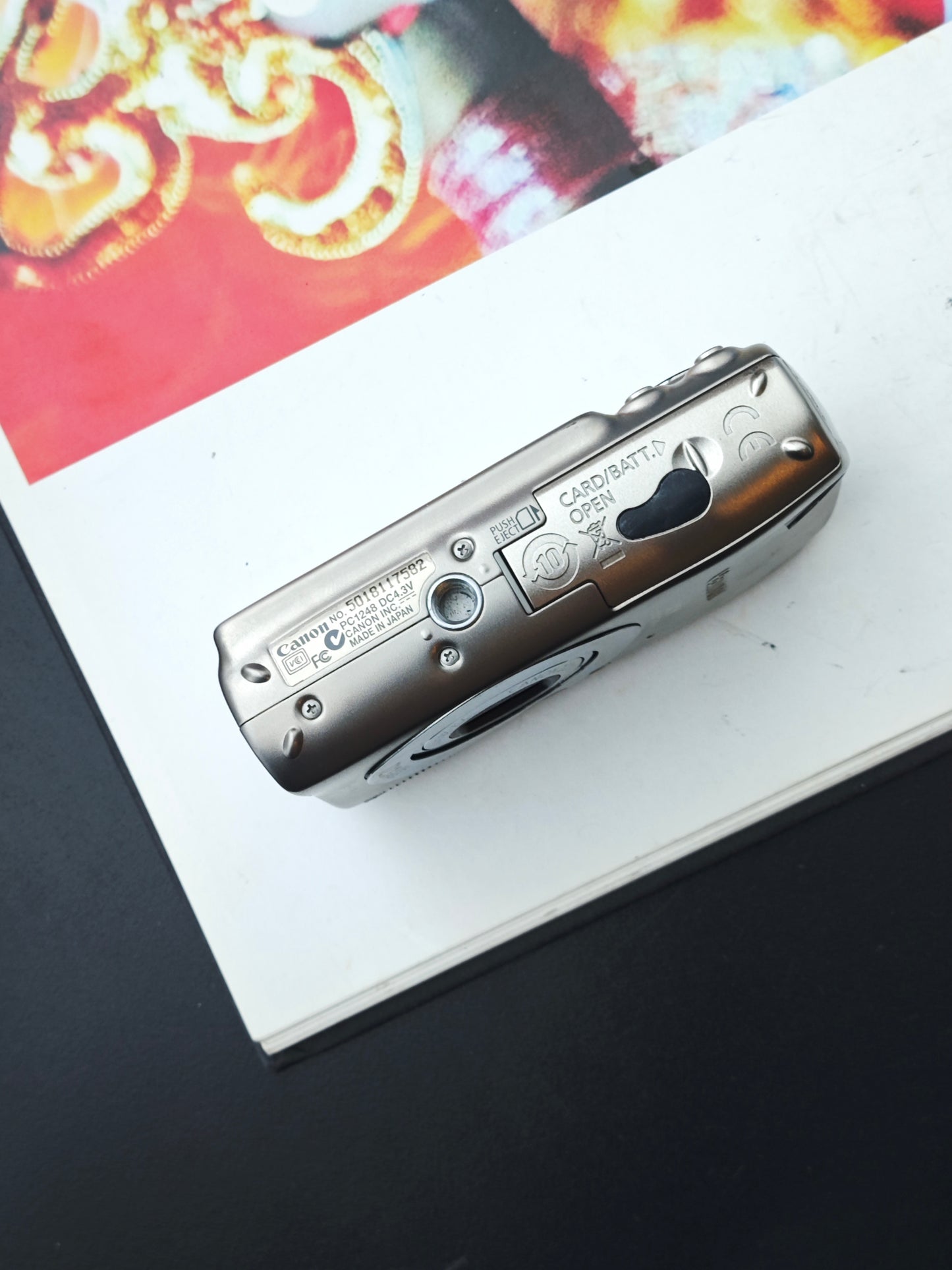 Used Canon IXY Digital 2000 IS Digital Camera