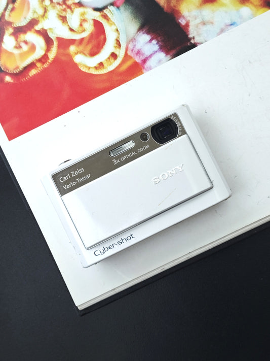 Used Sony Cyber-Shot DSC-T20 white Digital Camera [JPN only]