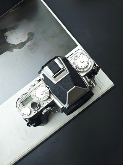Used Nikon Df silver body Digital Camera [with box]