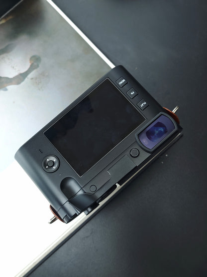 Used Leica Q2 black 19050 Digital Camera [with box]