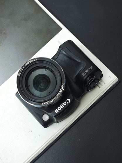 Used Canon PowerShot SX500 IS Digital Camera [No charger]