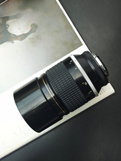 Nikon ED Nikkor 180mm F2.8 Ai-S #438549