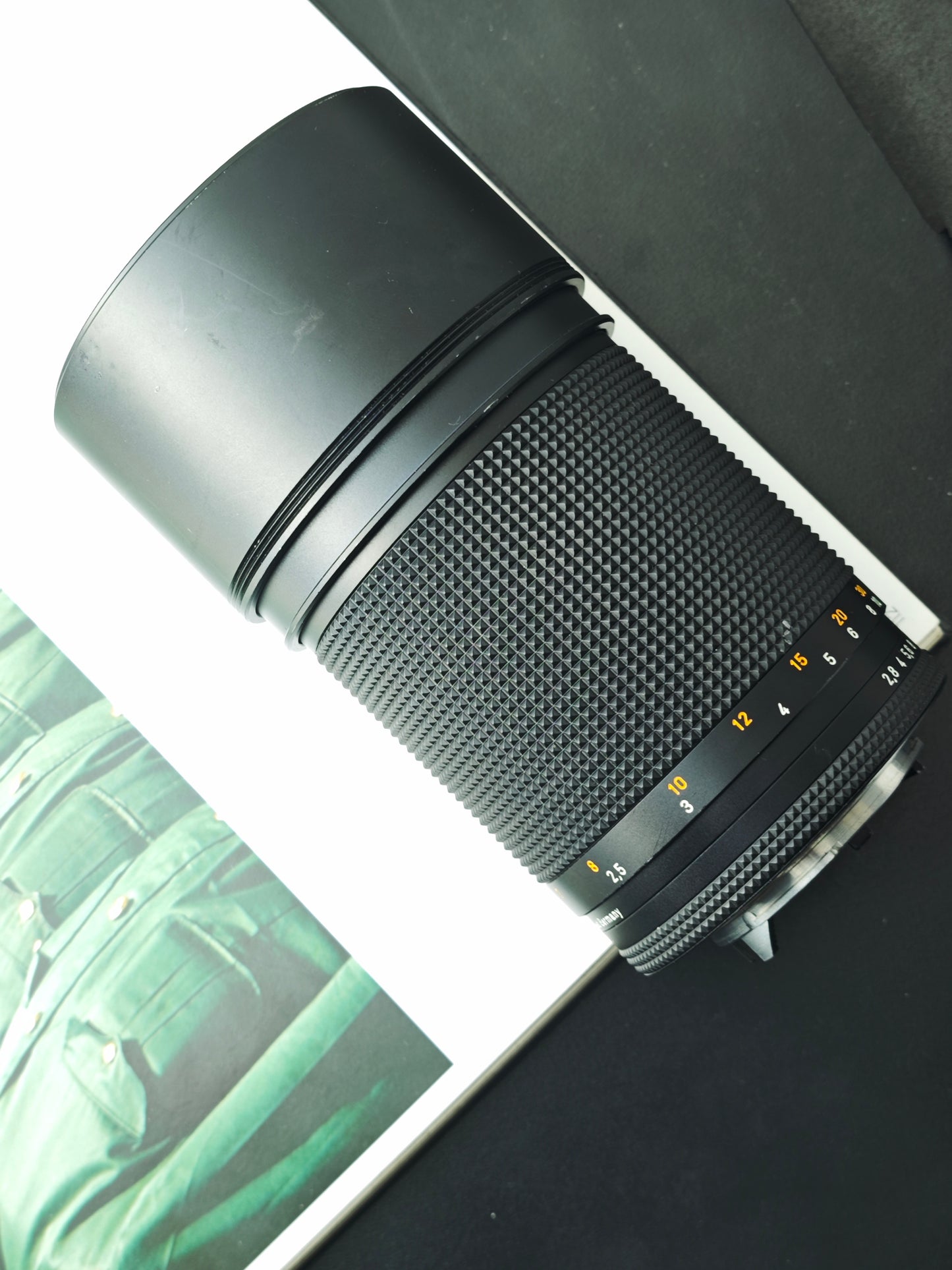 Carl Zeiss Sonnar 180mm F2.8 T* AEG