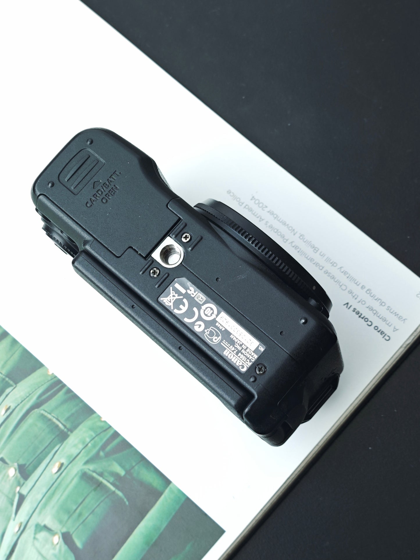 Used Canon PowerShot G12 black Digital Camera