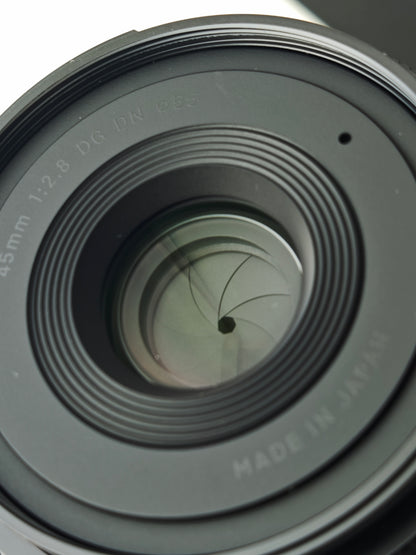 Sigma FP with 45mm F2.8 DG DN Kit [with box]