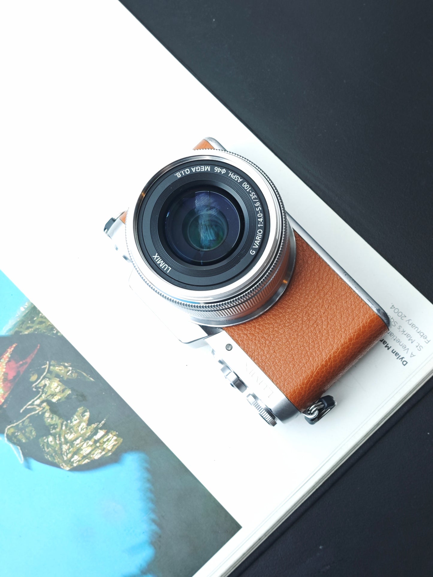 *READ* Used Panasonic Lumix DMC-GF7 red with Lumix G 14mm F2.5 [JPN only,No charger]