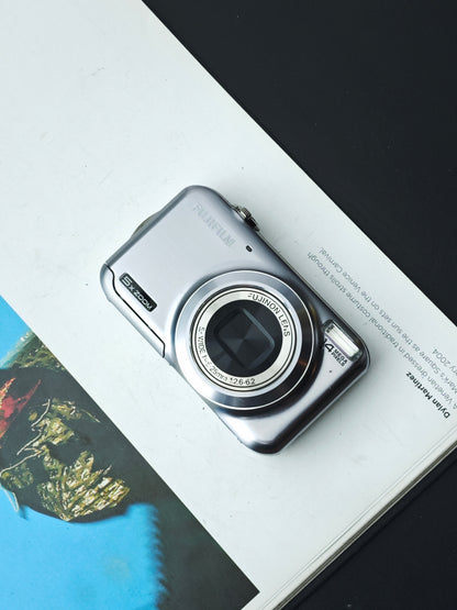 Used FujiFilm FinePix JX300 silver Digital Camera [No charger]