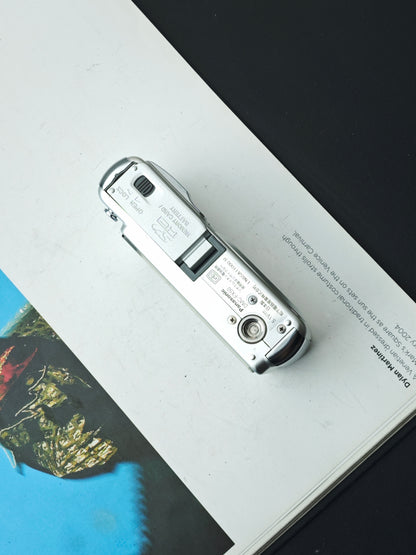 *READ* Used Panasonic Lumix DMC-FX50 Digital Camera [No charger]