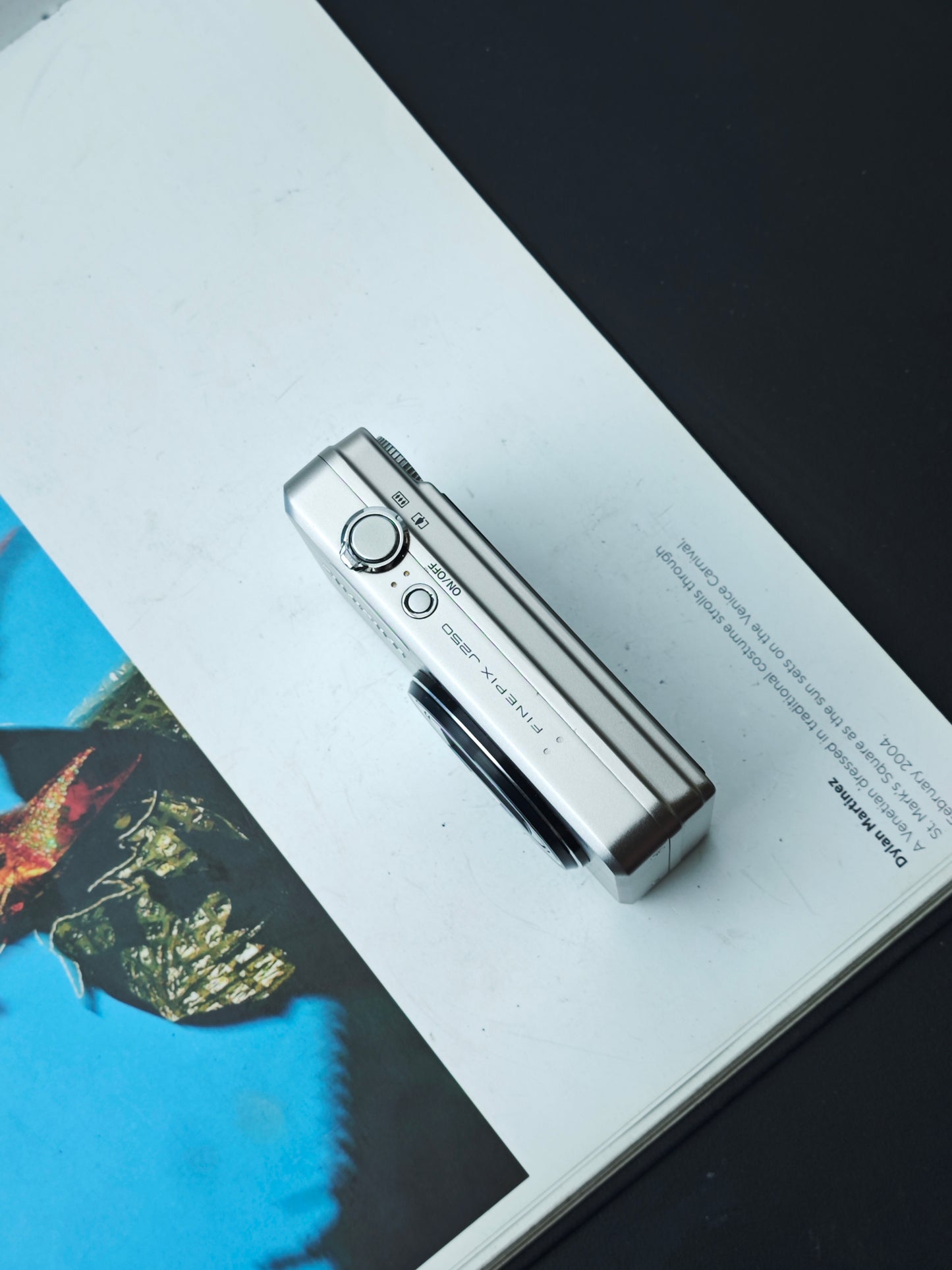 Used Fujifilm FinePix J250 Digital Camera [with box] #9F010153