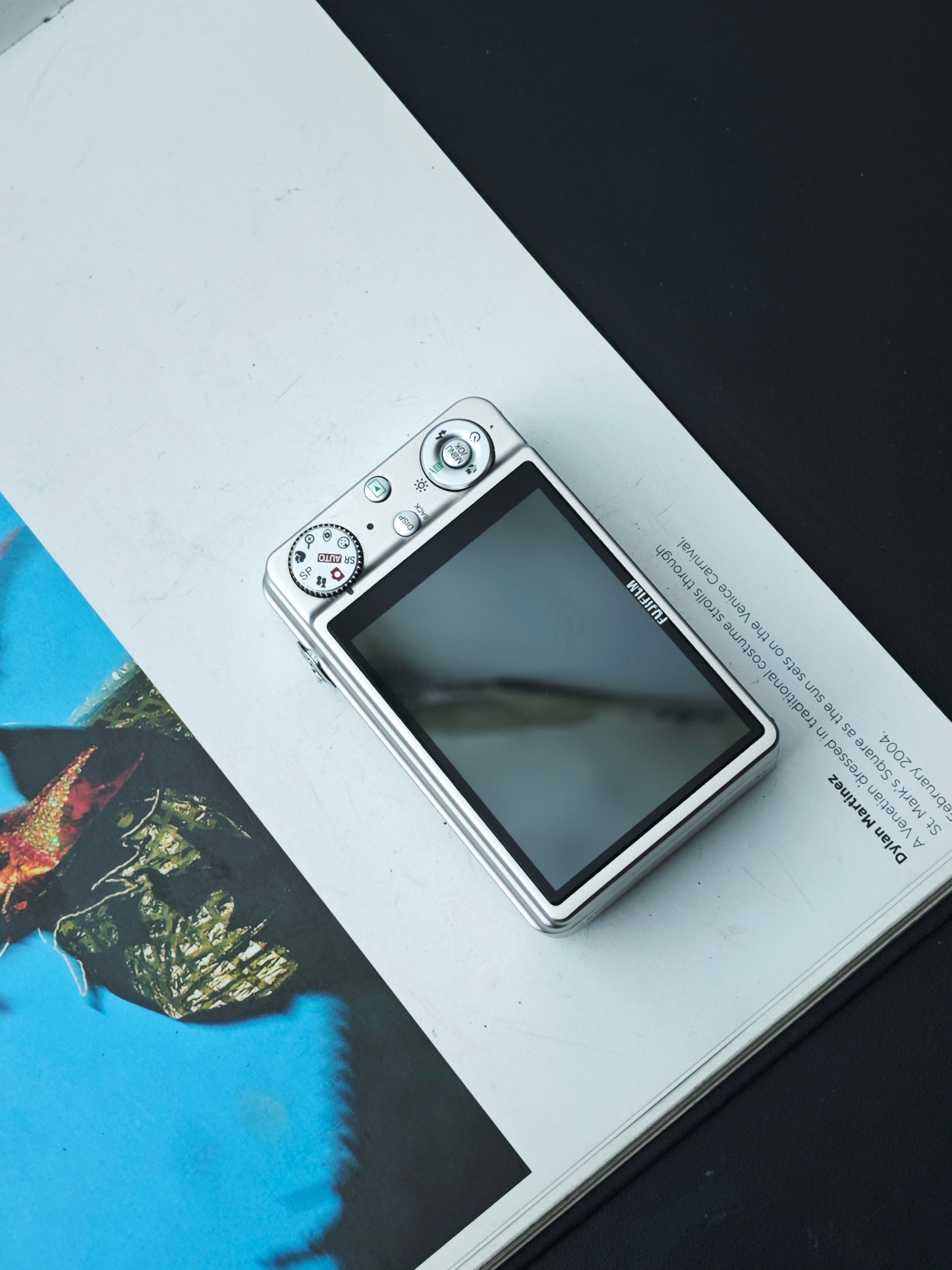 Used Fujifilm FinePix J250 Digital Camera [with box] #9F010153