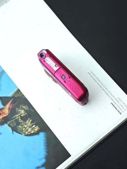 RARE!! Used Fujifilm FinePix Z33WP Hello Kitty Digital Camera [with box]