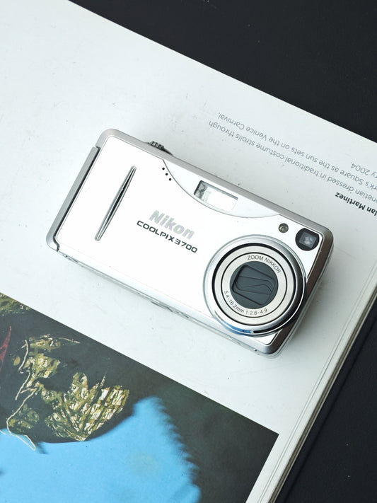 *READ* Used Nikon Coolpix 3700 Digital Camera [No charger]